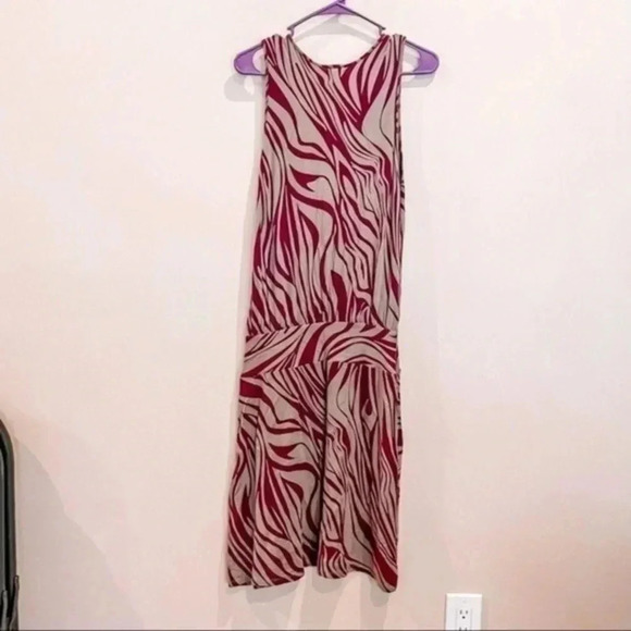 Athleta zebra print faux wrap v neck jersey knit midi dress Small - Picture 2 of 6